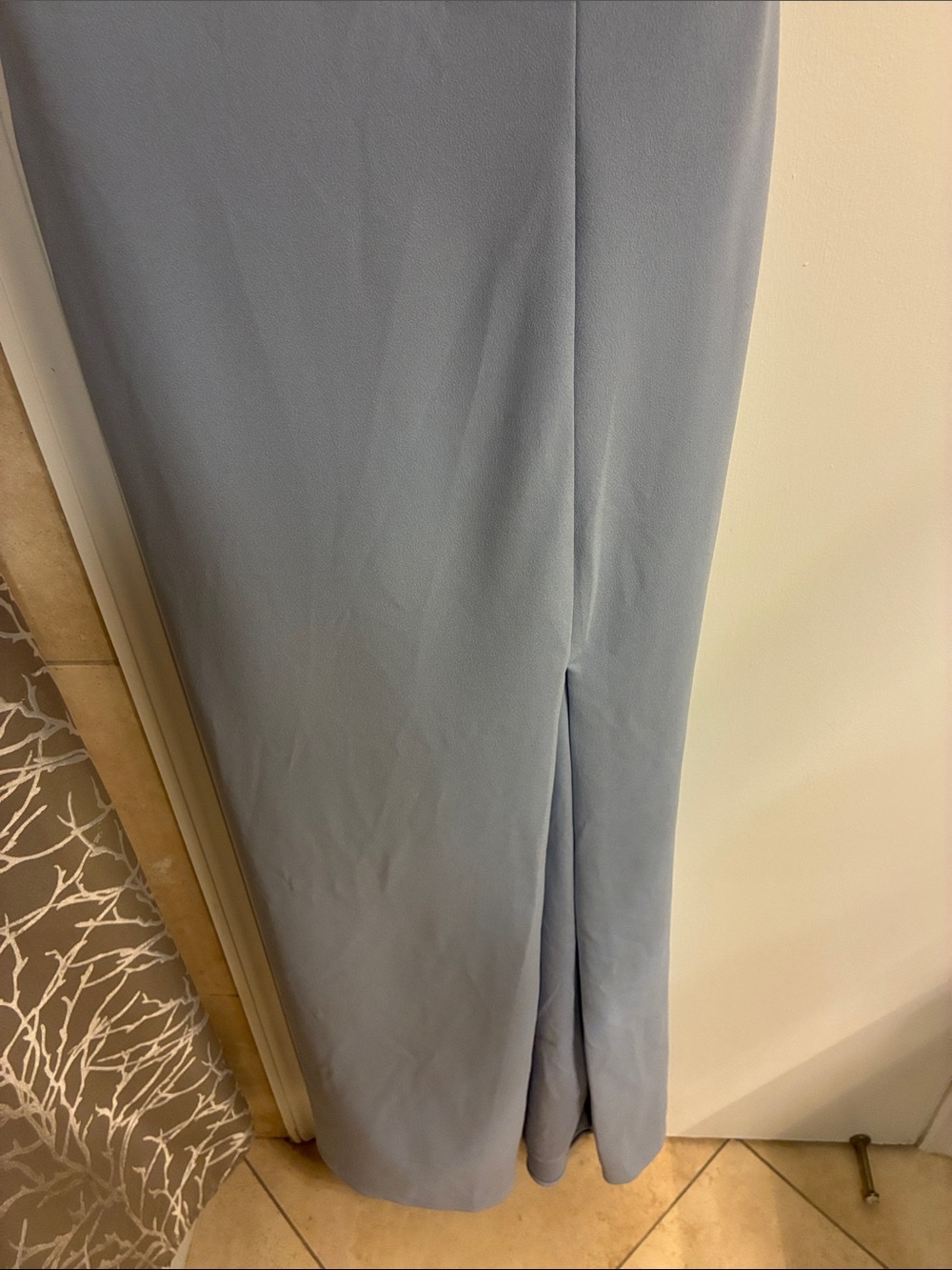 Betsy & Adam Powder Blue V-Neck High Slit Formal Gown Sz 8 - Picture 4 of 10